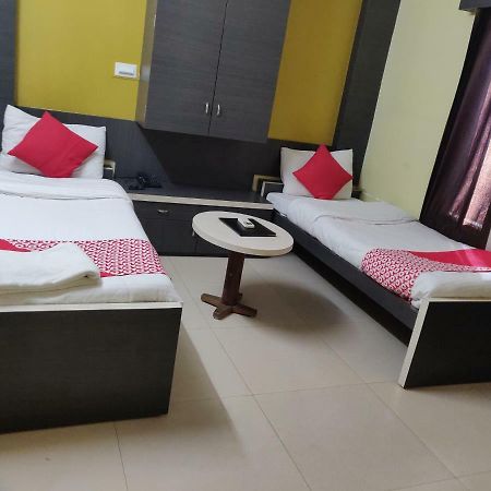 Hotel Jagat Силигури Экстерьер фото